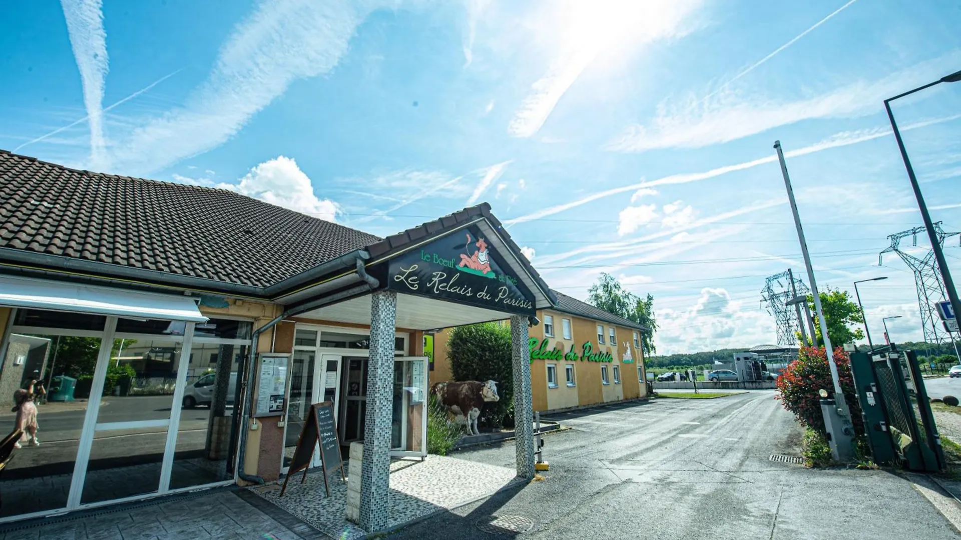 Logis Hotel - Le Relais Du Parisis Villeparisis