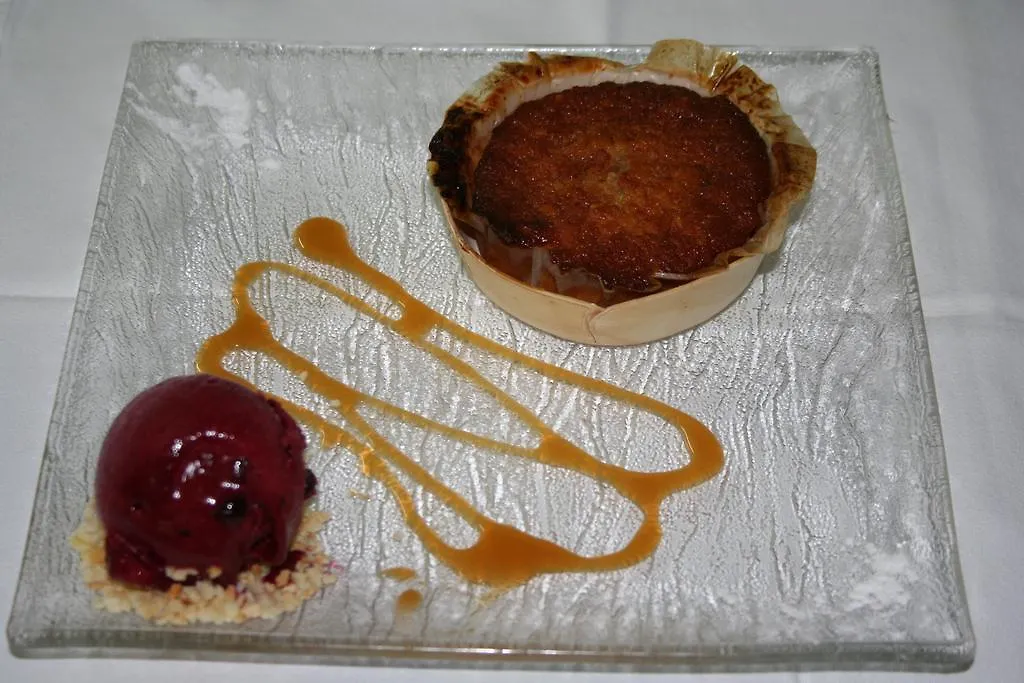 וילפריזי Logis Hotel - Le Relais Du Parisis 2*,